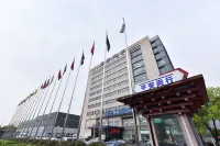 Starway Hotel (Shanghai Qibao Hongqiao Airport) Hotels in Shanghai