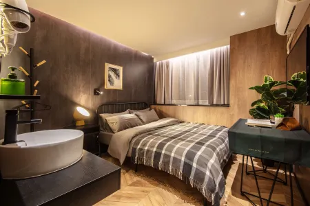 Iforest Hostel (The Bund, Nanjing East Road Pedestrian Street)