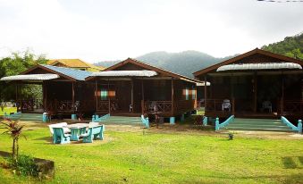 Tioman Peladang Chalet