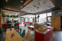 Ibis PingLiang Kongtong Mountain Greenbelt Plaza Hotel Hotels in Pingliang