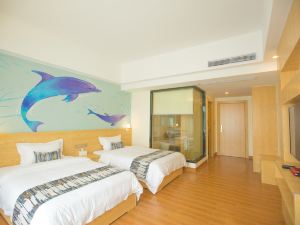 Dolphin Holiday Apartment