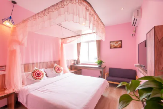 Beihai Hugo's Garden Villa (Beihai Silver Beach)