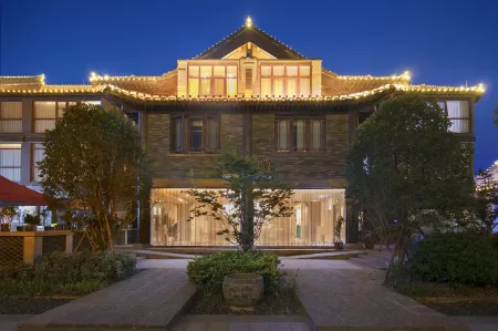 Moshe Banmu Huatian Hotel Отели рядом с достопримечательностью «Kaifeng Gulou Plaza»