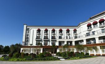 Crystal Orange Hotel，jinghuiSquare,XiaotunRoad,Beijng