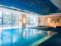 重庆万州富力希尔顿逸林酒店 - 室内游泳池