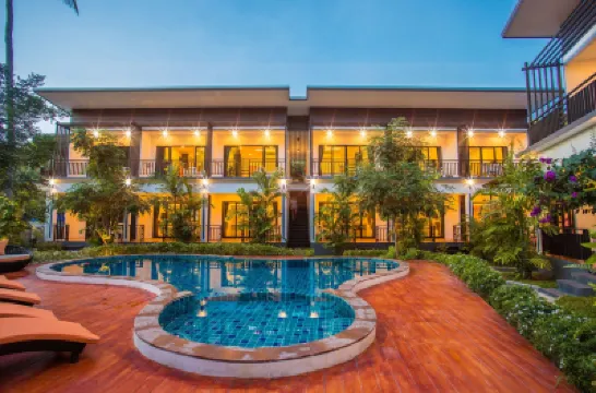 ザ オゾ コ タオ Tanote Bay周辺のホテル