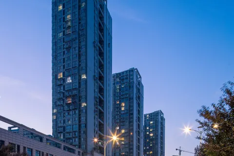 Xana Hotelle Hotel (Xiangtan High-speed Railway North Station Hunan University of Science and Technology)