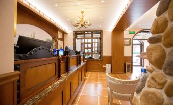 Yake Town Holiday Hotel (Changchun Railway Station Xintiandi Shopping Park Branch)