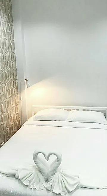 ห้องซูพีเรียร์ เตียงใหญ่ 1 เตียง