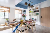 Left Bank Time Apartment