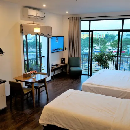 Oasis Hotel & Apartment