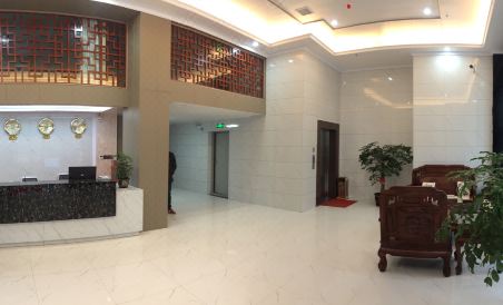 Hoyo Grand Hotel in Ningdu - Housity