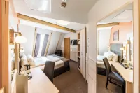 Wellton Riga Hotel & Spa Отели в г. Рига