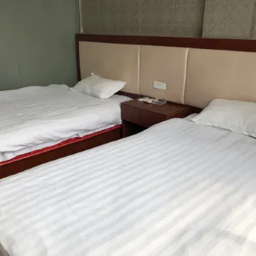 Guzhen Zihao Hotel