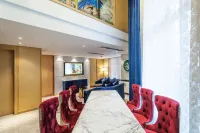 International Milan Hotels near Deqing West Railway Station