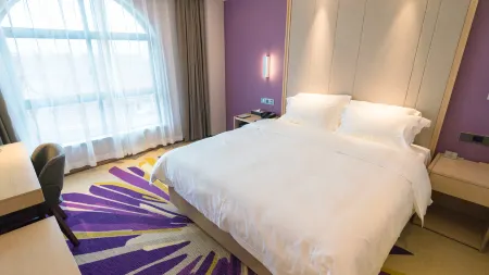 Xinli Hotel Tongxiang