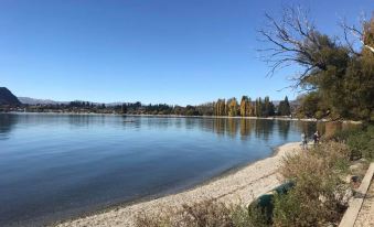 Wanaka Homestead Lodge & Cottages