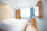 Holiday Inn Zhuoya (Qingdao North Railway Station Licun Pedestrian Street Subway Station Branch)
