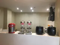 Aozhong Hotel Hotel di De'an