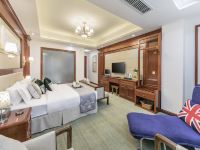 丽湾酒店(福州长乐国际机场店) - 精选高级观海大床房