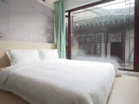 南京觅蜓酒店 - 家庭房