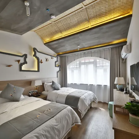 Chunlu Yiju Hotel