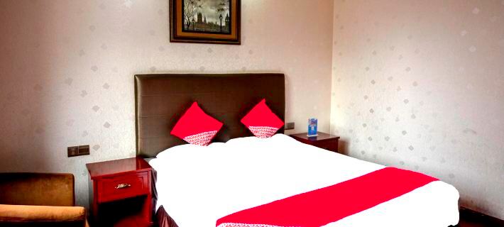 Three-person Hotel Hotels in Pengxi