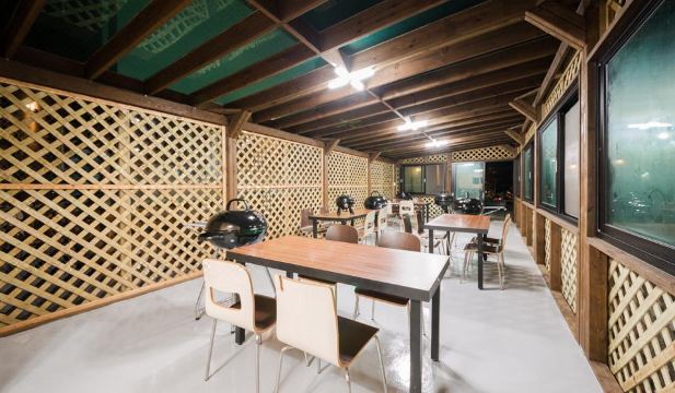 빨간풍차펜션 야경