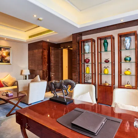Junhua Hotel
