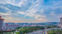 Chuangke Hotel Hotel in zona Yunnan University of Nationalities Zhiyuan Gymnasium