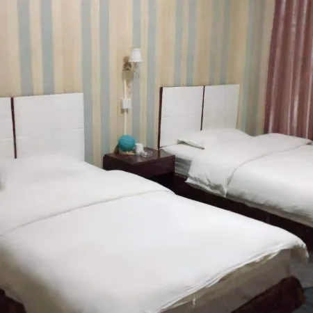 Wenxian Haolaiwu Hotel