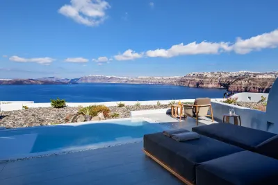 Neptune Luxury Suites Hotels in Akrotiri