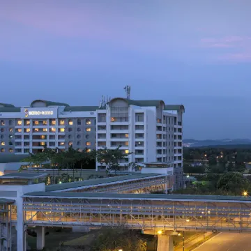 Sama-Sama Hotel Kuala Lumpur International Airport Hotels near National Automobile Museum