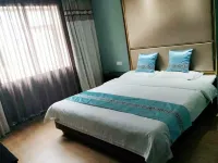 Hongxin Business Hotel (Guangyuan High-speed Railway Station) - 2-Star