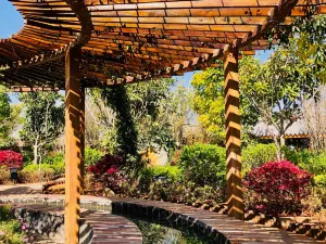 Dali Geothermal Paradise Hotel