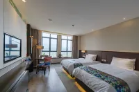 CHEERMAY HOTELS (Qingyuan Wanbang Center) Hotels near Qingyuan Polytechnic