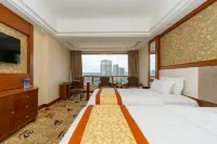 Golden Diamond Hotel Hôtels à proximité de : Zhaoqing Chengdong Yueyun Station