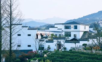 Dexinyuan Hostel