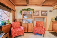 Arrowhead Tree Top Lodge Hotels in Crestline