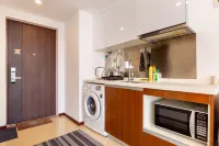 Shenyang Rongyi ROOME Apartment (Color TV Tower Night Market)