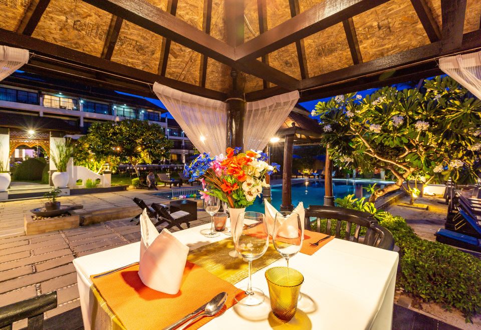 사마야 부라 리조트의 잘 갖춰진 비즈니스 공간