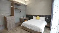 Tree House Hotels in Hualien