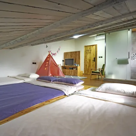 Bushe hostel