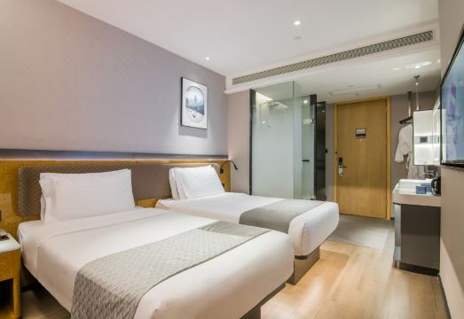 3. 이텔 상하이 훙..