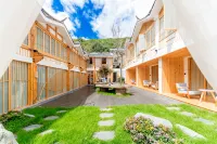 Xujiu Jinseli Hostel Hotels in Нінлан