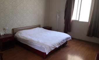 Suining Zhiyoung Apartment