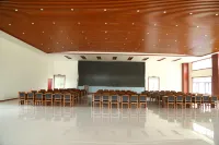 Jinpeng Baisid Huamu Holiday Hotel