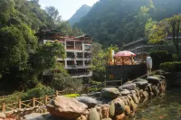 Qianshanyuan Jiaju Hotel