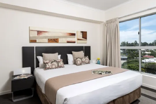 Oaks Ipswich Aspire Suites