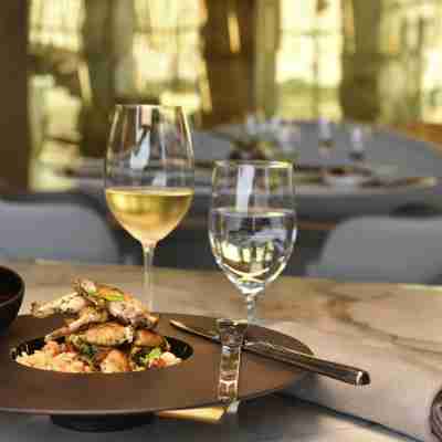 Pullman Abidjan Dining/Meeting Rooms